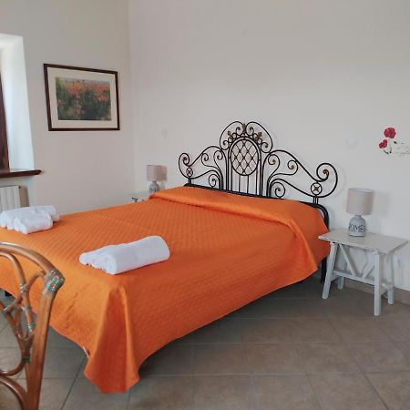 Il Girasole Country House Камерано Экстерьер фото