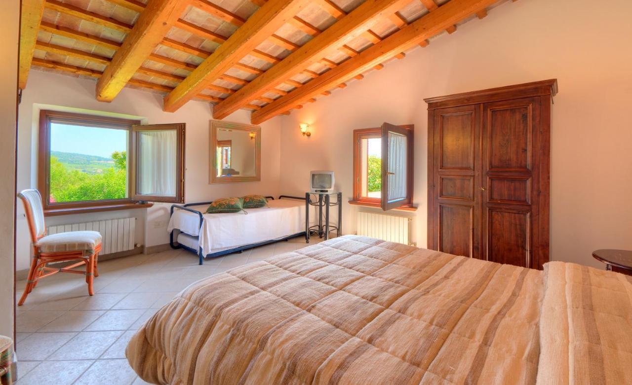 Il Girasole Country House Камерано Экстерьер фото